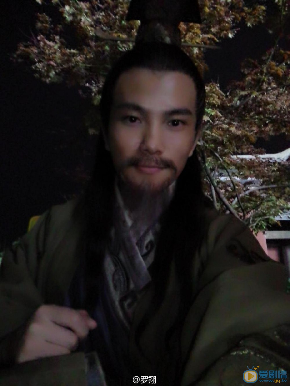 罗翔片场照 罗翔高清写真_罗翔高清剧照