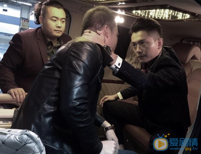 李亭哲片场照 李亭哲高清写真_李亭哲高清剧照