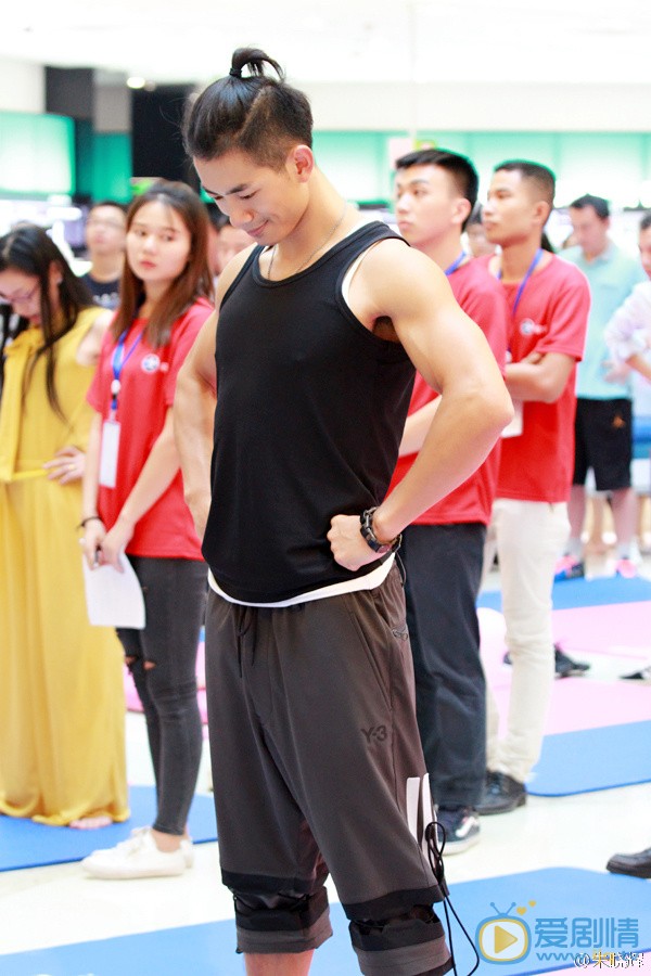 朱晓辉参加综艺 朱晓辉高清写真_朱晓辉高清剧照