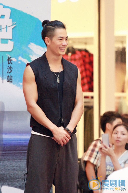 朱晓辉参加综艺 朱晓辉高清写真_朱晓辉高清剧照