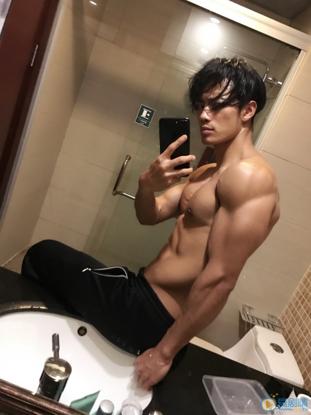 朱晓辉生活照 朱晓辉高清写真_朱晓辉高清剧照
