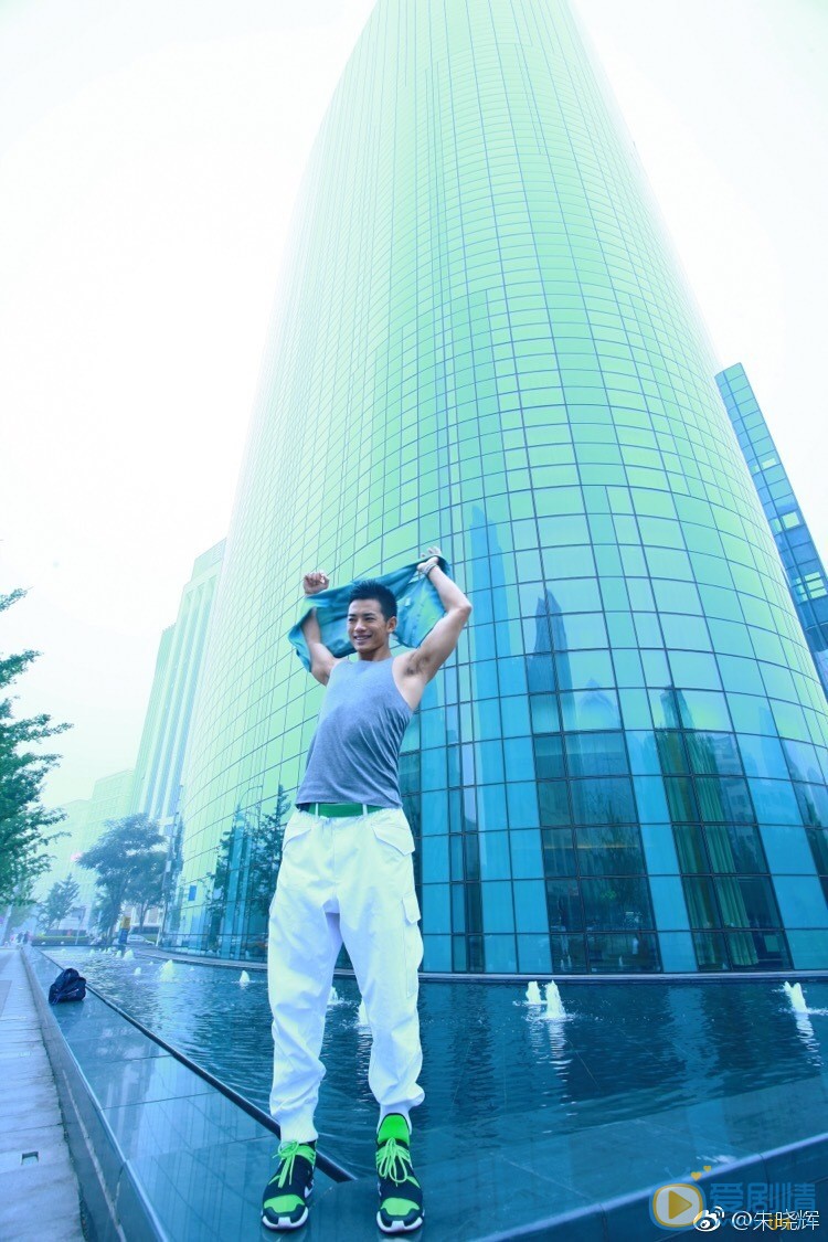 朱晓辉帅气写真 朱晓辉高清写真_朱晓辉高清剧照
