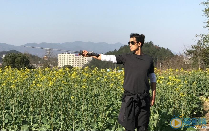 朱晓辉生活照 朱晓辉高清写真_朱晓辉高清剧照