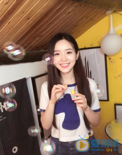 金雯昕生活照 金雯昕高清写真_金雯昕高清剧照