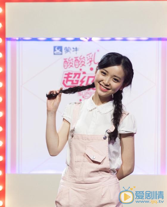 金雯昕《超级女声》比赛照 金雯昕高清写真_金雯昕高清剧照