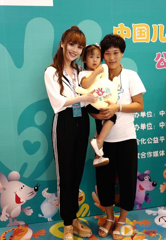 葛天活动照 葛天高清写真_葛天高清剧照