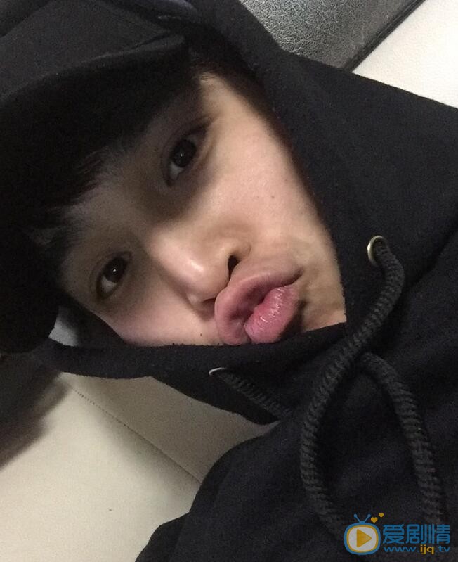 周耀生活照 周耀高清写真_周耀高清剧照