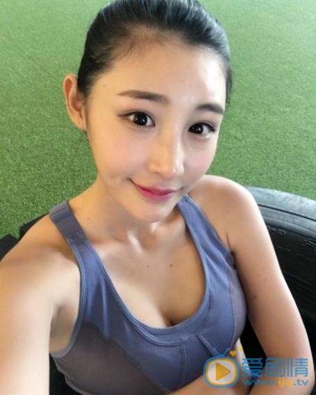 陈一雯健身照 陈一雯高清写真_陈一雯高清剧照