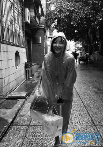 陈一雯旅游照 陈一雯高清写真_陈一雯高清剧照