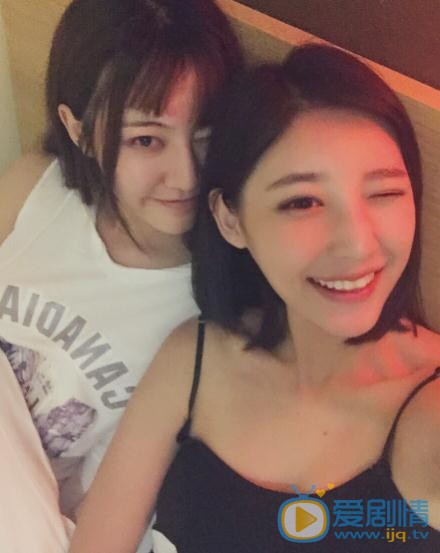 陈一雯与人合照 陈一雯高清写真_陈一雯高清剧照