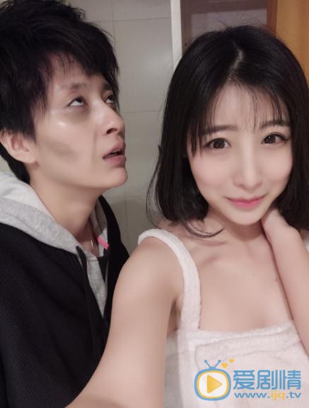 陈一雯与人合照 陈一雯高清写真_陈一雯高清剧照
