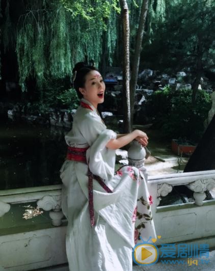 苑乔片场照 苑乔高清写真_苑乔高清剧照
