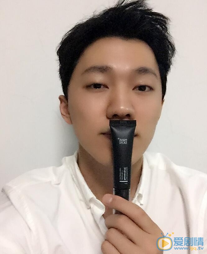 单明凯生活照 单明凯高清写真_单明凯高清剧照