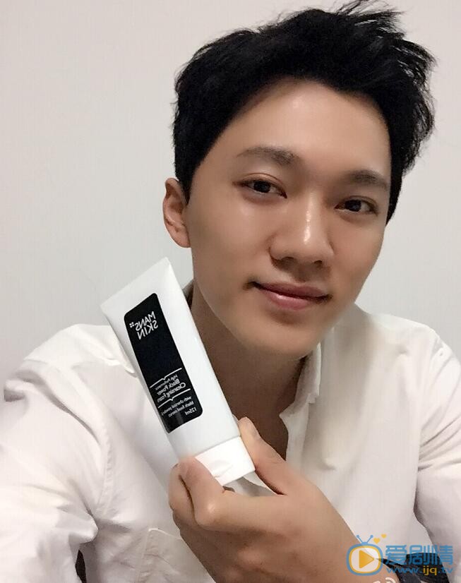 单明凯生活照 单明凯高清写真_单明凯高清剧照