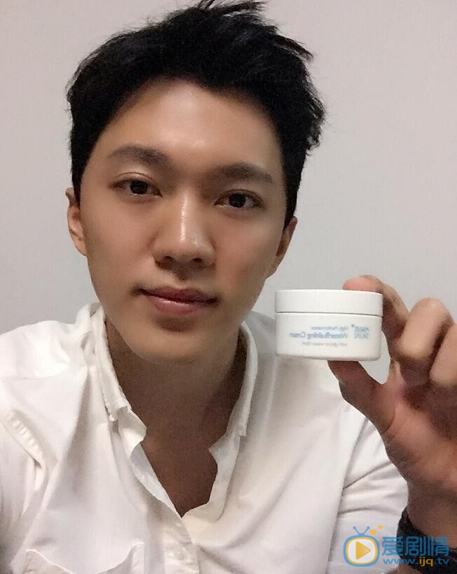 单明凯生活照 单明凯高清写真_单明凯高清剧照