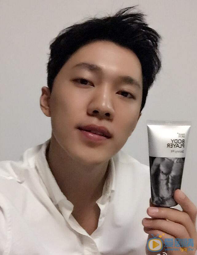 单明凯生活照 单明凯高清写真_单明凯高清剧照