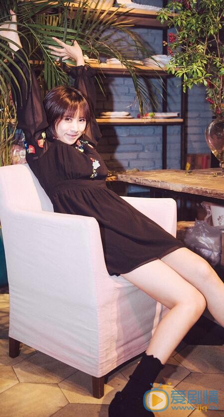 梁缘甜美写真 梁缘高清写真_梁缘高清剧照