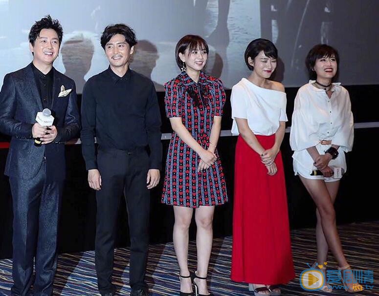 梁缘活动照 梁缘高清写真_梁缘高清剧照