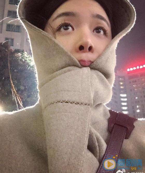 霍舒哲嘟嘴卖萌照 霍舒哲高清写真_霍舒哲高清剧照