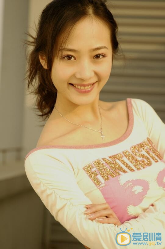 曲栅栅清纯写真 曲栅栅高清写真_曲栅栅高清剧照