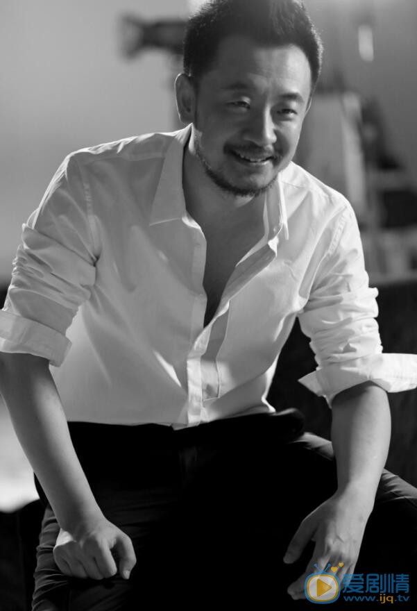 曲栅栅老公黄海波 曲栅栅高清写真_曲栅栅高清剧照