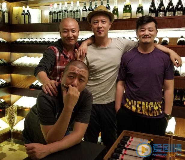 荆浩片场照 荆浩高清写真_荆浩高清剧照