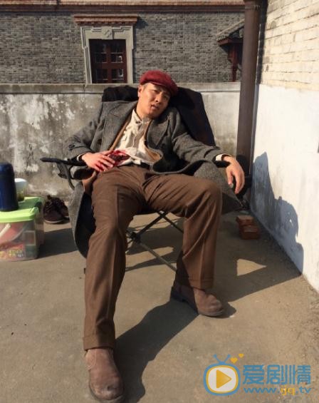 荆浩片场照 荆浩高清写真_荆浩高清剧照
