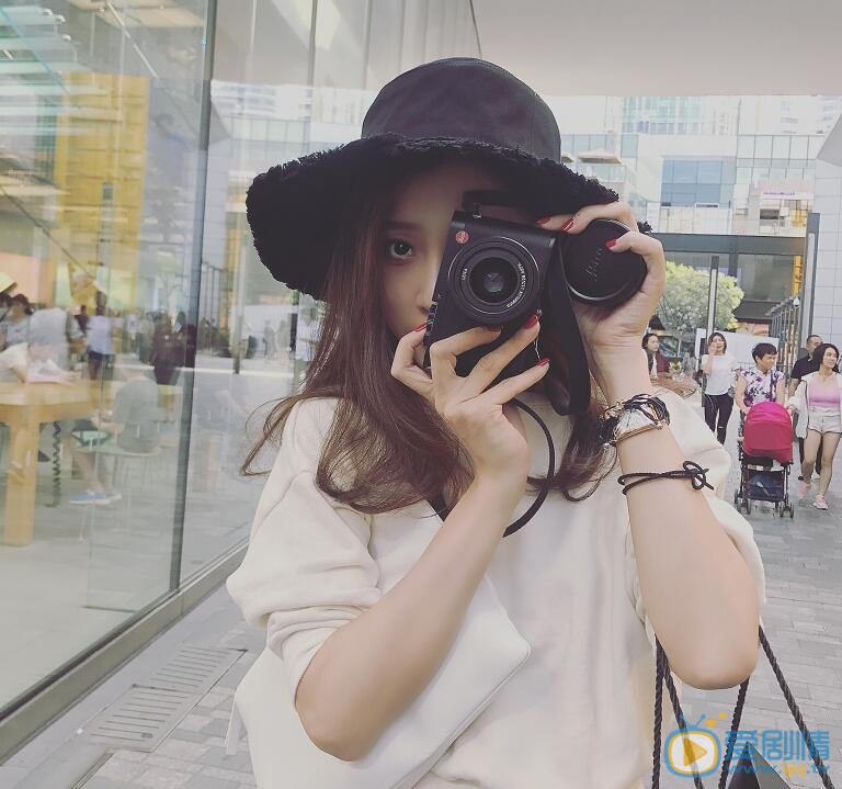 李小娇生活照 李小娇高清写真_李小娇高清剧照