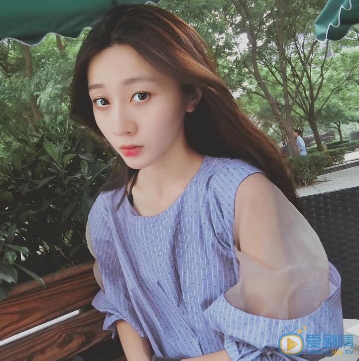 李小娇生活照 李小娇高清写真_李小娇高清剧照