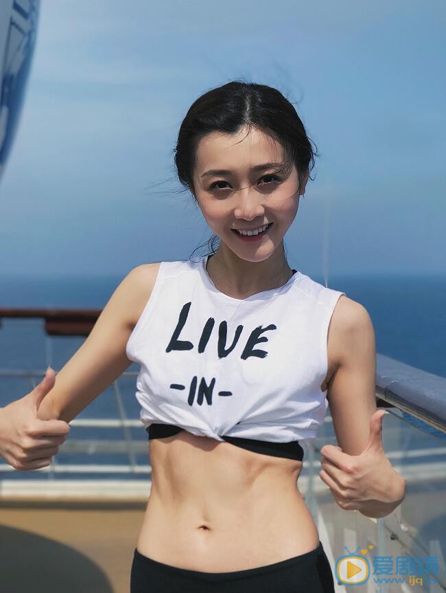 李小娇生活照 李小娇高清写真_李小娇高清剧照