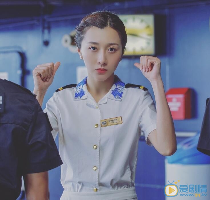 李小娇军装照 李小娇高清写真_李小娇高清剧照
