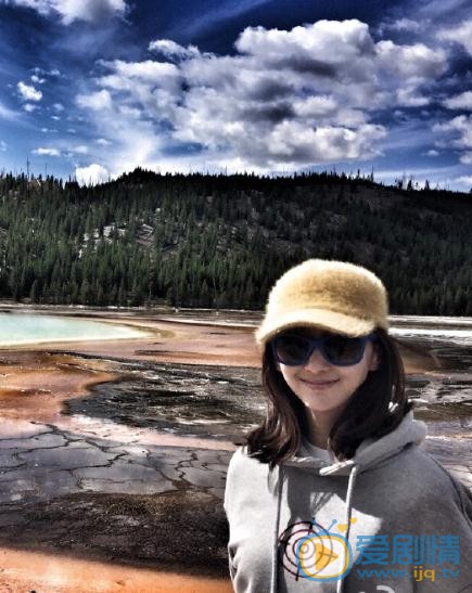 张宇菲旅游照 张宇菲高清写真_张宇菲高清剧照