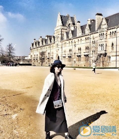 张宇菲旅游照 张宇菲高清写真_张宇菲高清剧照