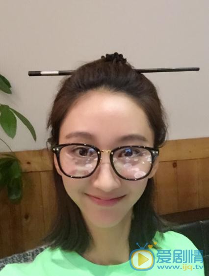 张宇菲生活照 张宇菲高清写真_张宇菲高清剧照