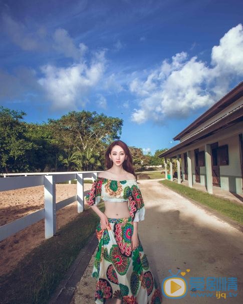张宇菲街拍写真 张宇菲高清写真_张宇菲高清剧照