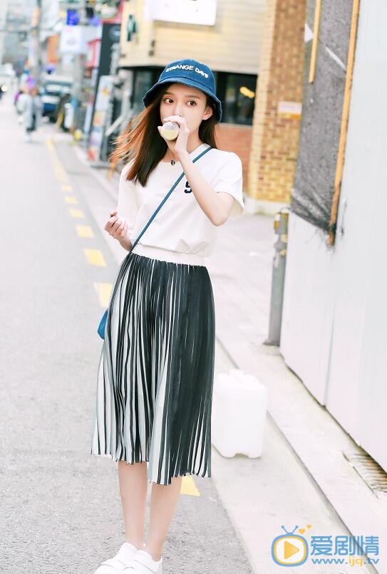 汪小敏街拍写真 汪小敏高清写真_汪小敏高清剧照