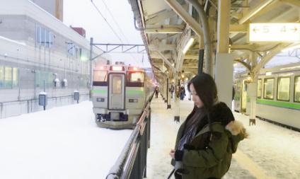 陈梦瑶雪地照 陈梦瑶高清写真_陈梦瑶高清剧照