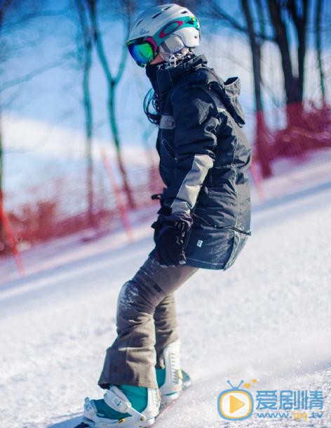 陈梦瑶雪地照 陈梦瑶高清写真_陈梦瑶高清剧照