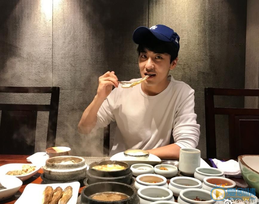许镇耀生活照 许镇耀高清写真_许镇耀高清剧照