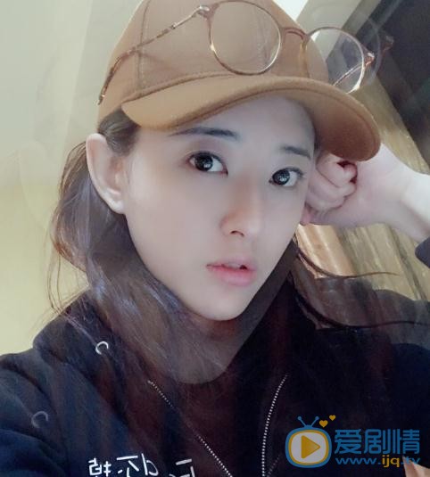 张歆莹生活照 张歆莹高清写真_张歆莹高清剧照