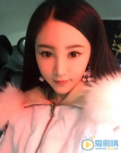 赵若汐片场照 赵若汐高清写真_赵若汐高清剧照