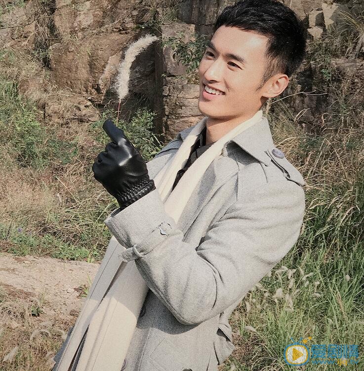 秦晓飞生活照 秦晓飞高清写真_秦晓飞高清剧照
