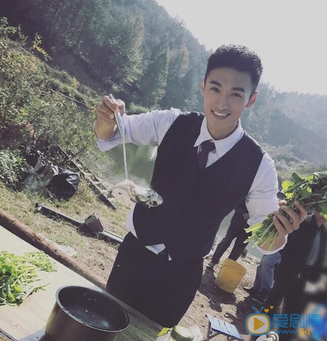 秦晓飞生活照 秦晓飞高清写真_秦晓飞高清剧照