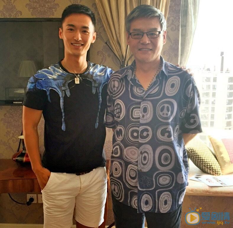 秦晓飞生活照 秦晓飞高清写真_秦晓飞高清剧照