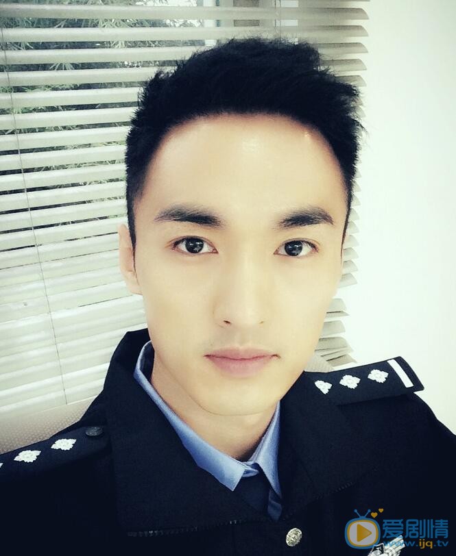 秦晓飞生活照 秦晓飞高清写真_秦晓飞高清剧照