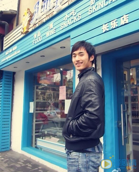 秦晓飞生活照 秦晓飞高清写真_秦晓飞高清剧照