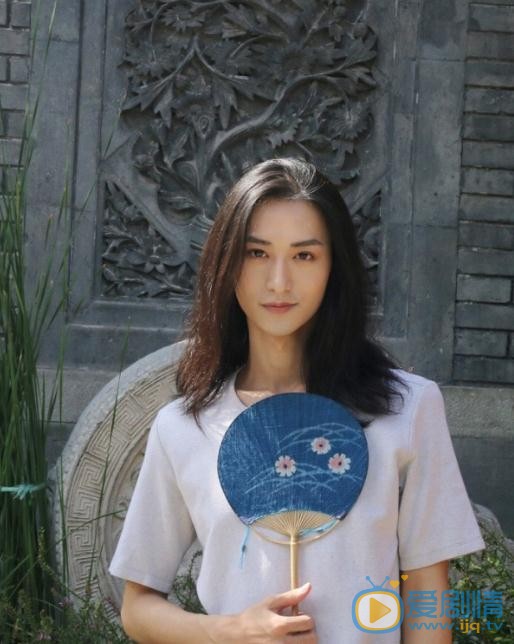 胡潇灵生活照 胡潇灵高清写真_胡潇灵高清剧照