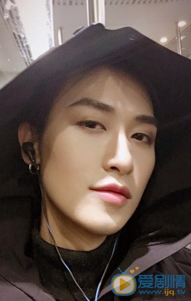 胡潇灵生活照 胡潇灵高清写真_胡潇灵高清剧照