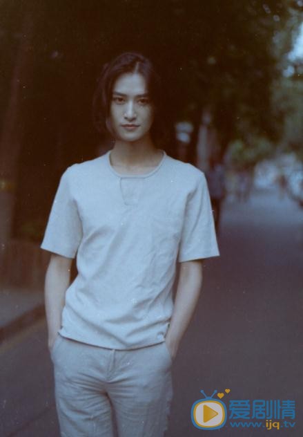胡潇灵气质写真 胡潇灵高清写真_胡潇灵高清剧照