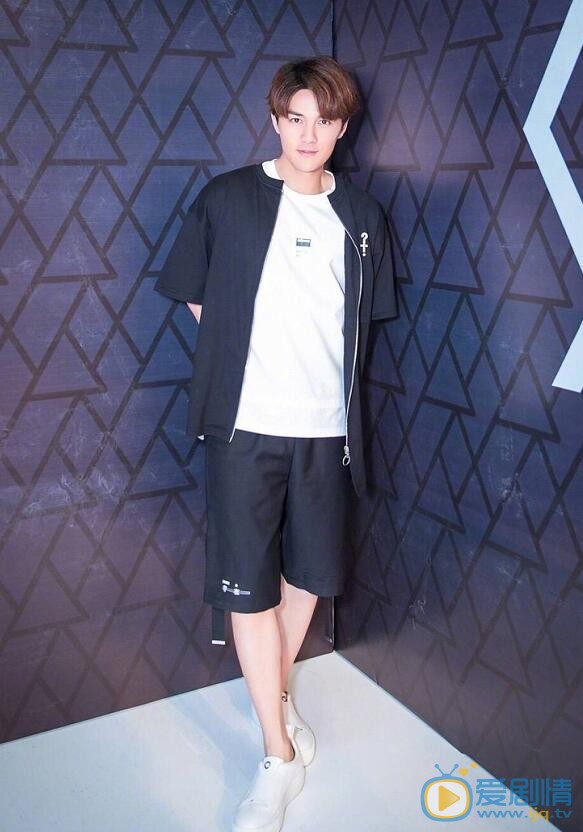 吴克群活动照 吴克群高清写真_吴克群高清剧照